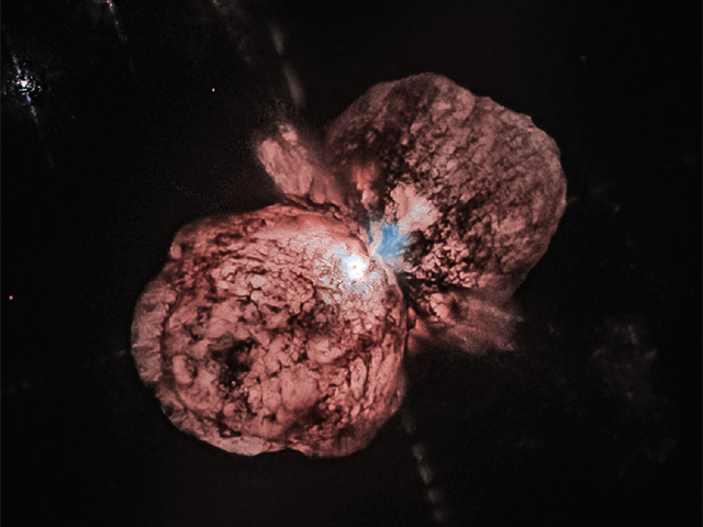 Eta Carinae – Hubble-Aufnahme eines massiven Doppelsterns mit bipolar ausgeworfenen Gas- und Staubwolken